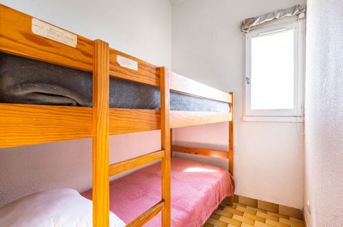 Foto 4 - Appartamento con 1 camera da letto a Agde con vista mare