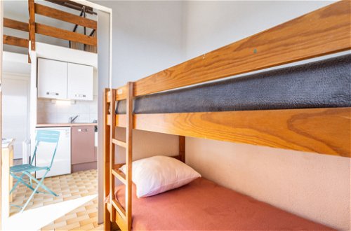 Foto 10 - Appartamento con 1 camera da letto a Agde con vista mare