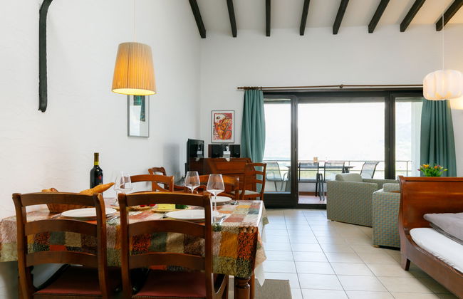 Apartamento de 2 quartos em Gambarogno com piscina e jardim - Foto 3