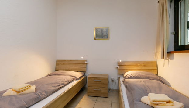 Apartment mit 2 Schlafzimmern in Gambarogno mit schwimmbad und garten - Foto 5