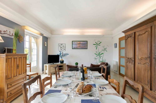 Photo 4 - 3 bedroom House in Saint-Pol-de-Léon with garden and terrace