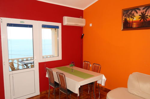 Photo 4 - Appartement de 1 chambre à Senj avec vues à la mer