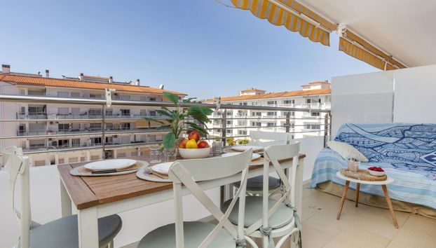 2 bedroom Apartment in Blanes with swimming pool and terrace - Photo 2
