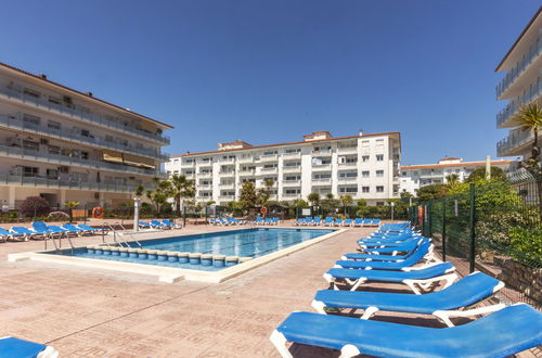 Foto 1 - Apartment mit 1 Schlafzimmer in Blanes mit schwimmbad und terrasse