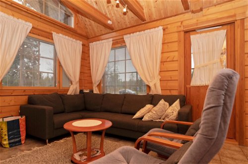 Foto 4 - Casa de 4 quartos em Kuusamo com sauna e vista para a montanha