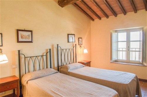 Foto 40 - Haus mit 10 Schlafzimmern in Colle di Val d'Elsa mit privater pool und garten