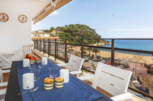 Photo 16 - 3 bedroom Apartment in Lloret de Mar with swimming pool and garden