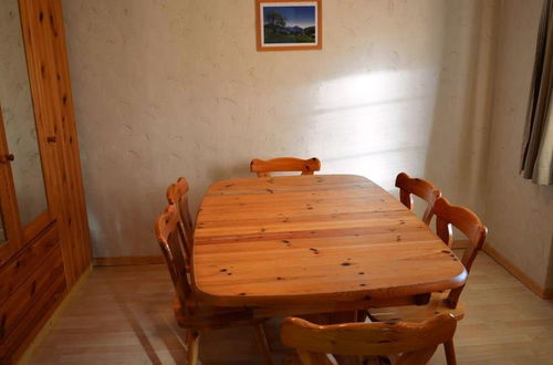 Photo 10 - 3 bedroom Apartment in Saanen