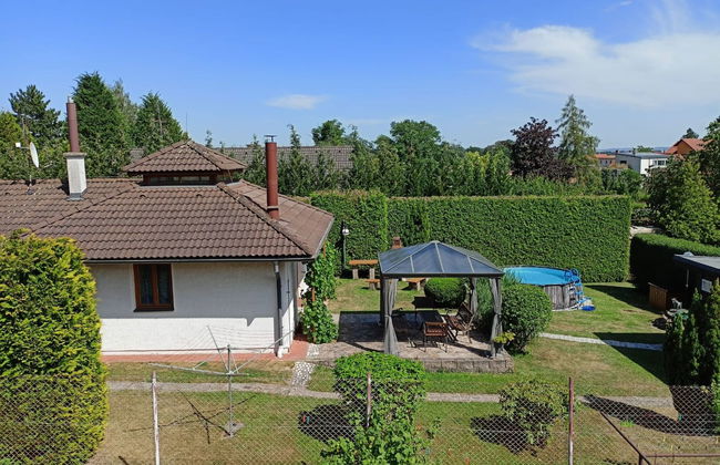 Casa de 4 quartos em Petříkov com piscina privada e jardim - Foto 14