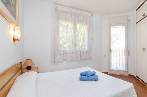 Photo 12 - 4 bedroom House in Calonge i Sant Antoni with private pool and garden