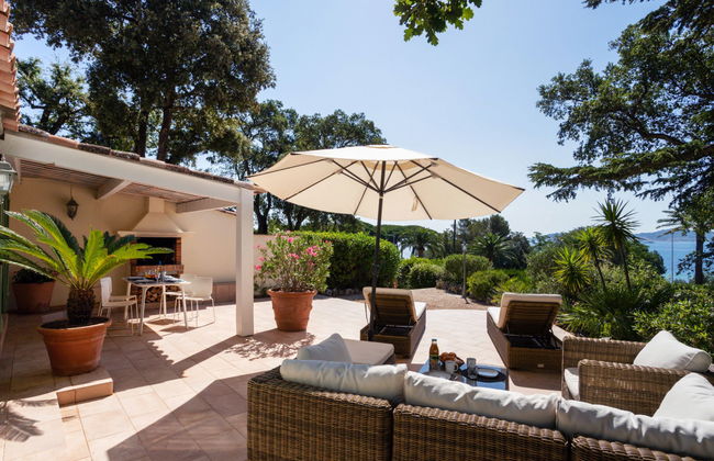 Casa de 3 quartos em Grimaud com piscina e terraço - Foto 14