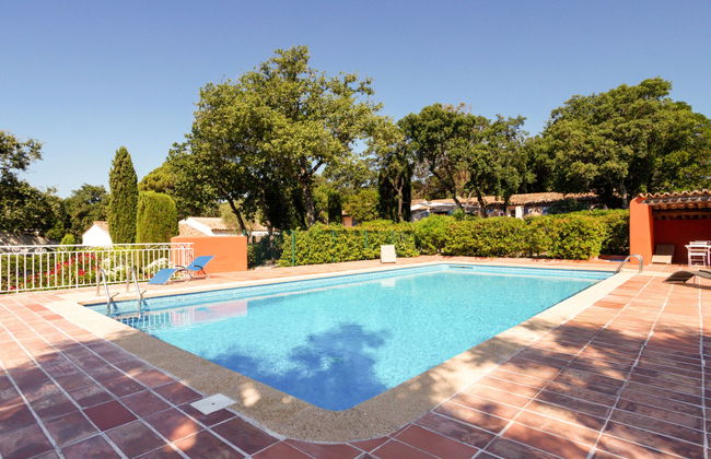 Casa de 3 quartos em Grimaud com piscina e terraço - Foto 24