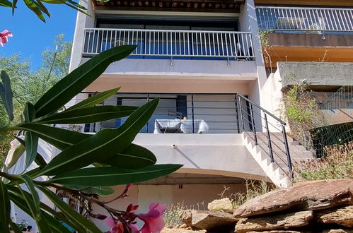 Photo 23 - Maison de 3 chambres à Cavalaire-sur-Mer avec terrasse et vues à la mer