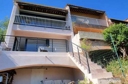 Foto 22 - Casa con 3 camere da letto a Cavalaire-sur-Mer con terrazza e vista mare