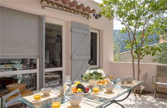 Foto 3 - Casa de 3 habitaciones en Cavalaire-sur-Mer con terraza y vistas al mar