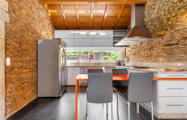 Casa de 4 quartos em Caminha com jardim e terraço - Foto 5