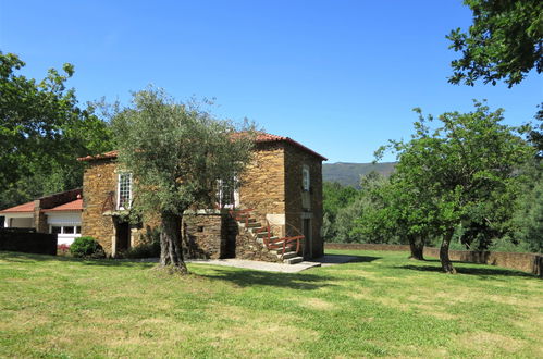 Photo 19 - Maison de 3 chambres à Caminha avec jardin et terrasse