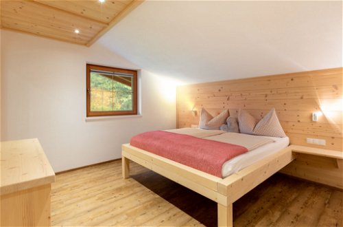 Foto 28 - Apartamento de 3 quartos em Ramsau im Zillertal com jardim e vista para a montanha