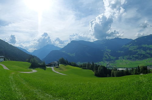 Foto 53 - Appartamento con 3 camere da letto a Ramsau im Zillertal con giardino e vista sulle montagne