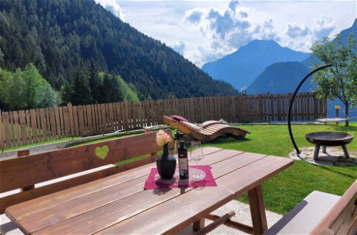 Foto 10 - Appartamento con 3 camere da letto a Ramsau im Zillertal con giardino e vista sulle montagne