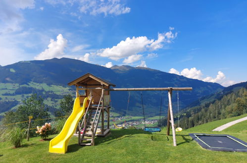 Foto 36 - Apartamento de 3 quartos em Ramsau im Zillertal com jardim e sauna