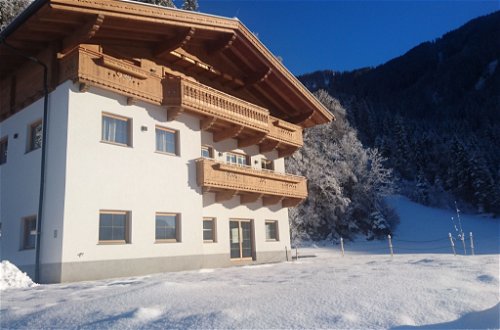 Foto 66 - Apartamento de 3 habitaciones en Ramsau im Zillertal con jardín y vistas a la montaña