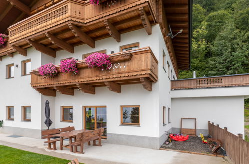 Photo 60 - Appartement de 3 chambres à Ramsau im Zillertal avec jardin et vues sur la montagne