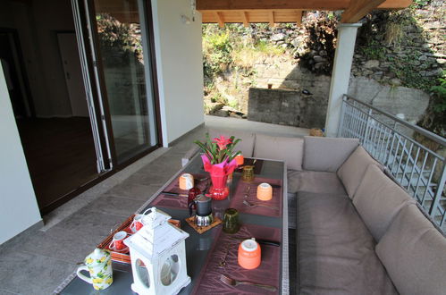 Photo 20 - 2 bedroom Apartment in Oggebbio with terrace and mountain view