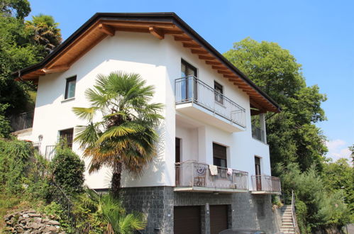 Photo 1 - Appartement de 2 chambres à Oggebbio avec terrasse et vues sur la montagne