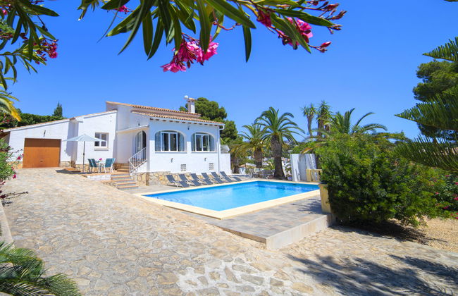 Casa de 4 quartos em Benissa com piscina privada e jardim - Foto 18