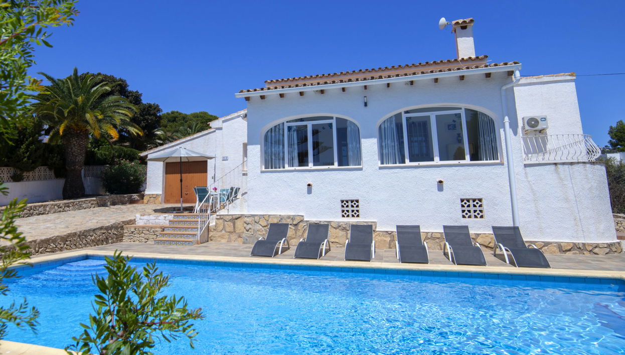 4 bedroom House in Benissa with private pool and garden - Photo 1
