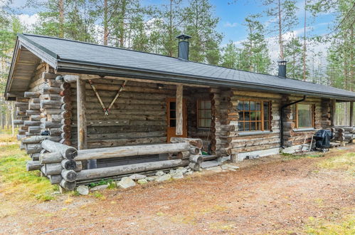 Foto 2 - Casa de 1 habitación en Pelkosenniemi con sauna y vistas a la montaña