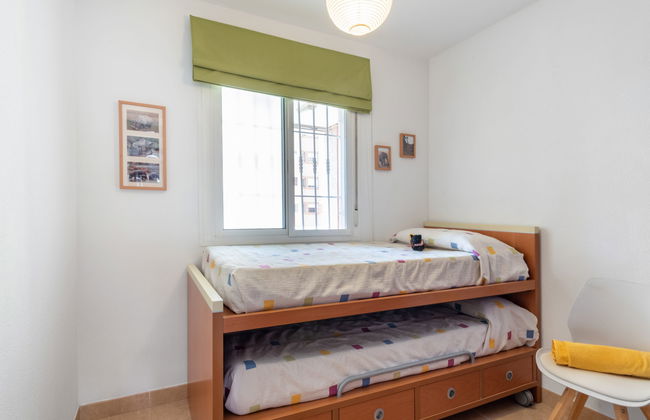 Apartamento de 3 quartos em Roquetas de Mar com piscina e jardim - Foto 10