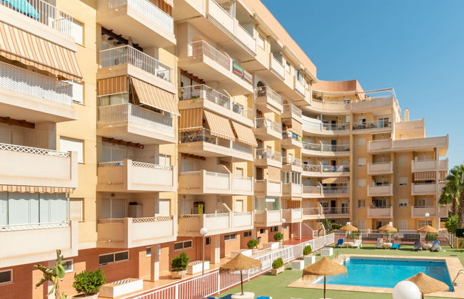 Apartamento de 3 quartos em Roquetas de Mar com piscina e jardim - Foto 14