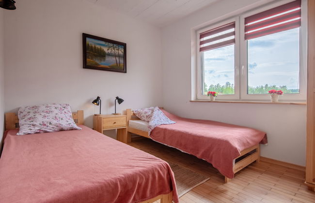 Casa de 4 quartos em Świętajno com jardim e terraço - Foto 17