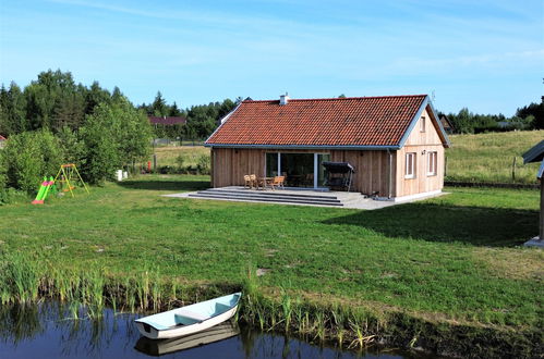 Photo 4 - Maison de 3 chambres à Świętajno avec jardin et terrasse