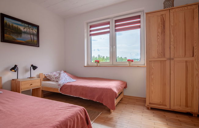 Casa de 4 quartos em Świętajno com jardim e terraço - Foto 15