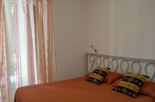 Photo 20 - Maison de 4 chambres à Ischia avec piscine privée et vues à la mer