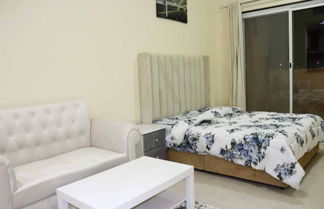 Photo 1 - Stunning Studio With Balcony And Free Parking