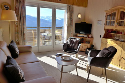 Foto 7 - Apartment mit 1 Schlafzimmer in Crans-Montana mit blick auf die berge