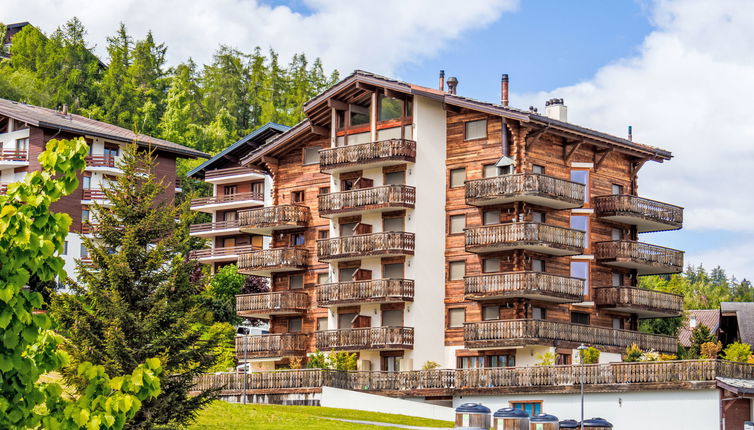 Photo 1 - 3 bedroom Apartment in Nendaz with sauna and hot tub