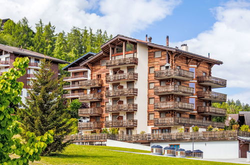 Photo 1 - 3 bedroom Apartment in Nendaz with sauna and hot tub