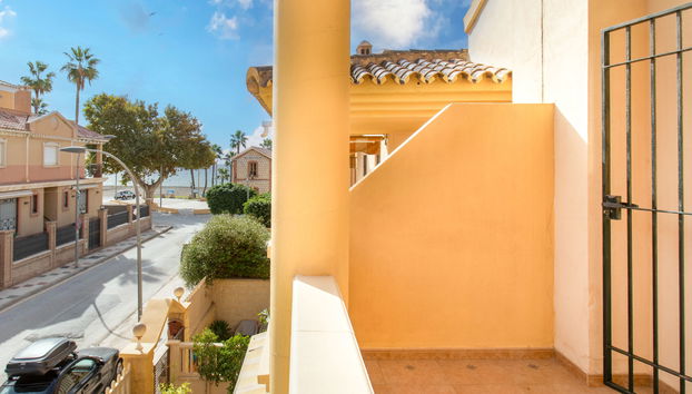 Casa de 4 quartos em Rincón de la Victoria com piscina e jardim - Foto 5
