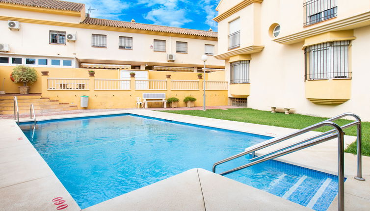 Photo 1 - Maison de 3 chambres à Rincón de la Victoria avec piscine et vues à la mer