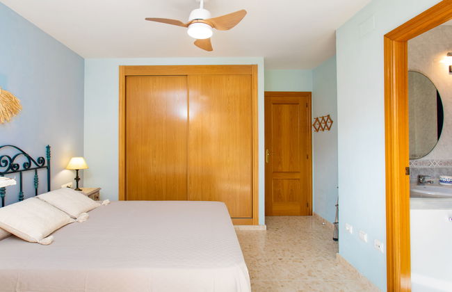 Casa de 4 quartos em Rincón de la Victoria com piscina e jardim - Foto 12