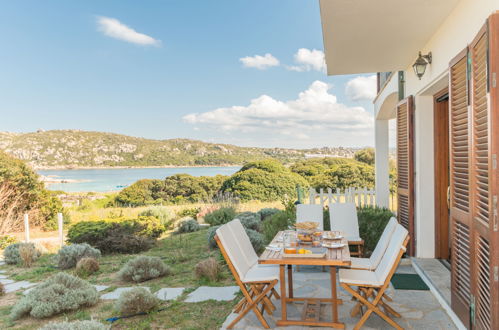 Foto 1 - Apartamento de 2 habitaciones en Santa Teresa Gallura con jardín y vistas al mar