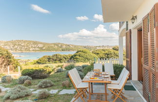 Foto 1 - Apartamento de 2 quartos em Santa Teresa Gallura com jardim e vistas do mar