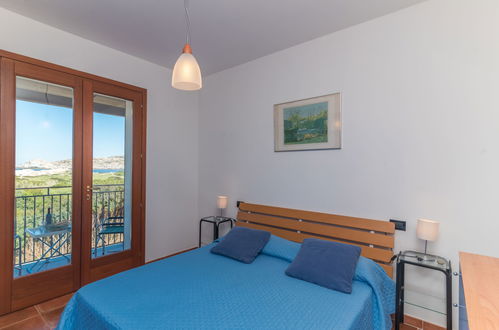 Photo 13 - 2 bedroom Apartment in Santa Teresa Gallura with garden and sea view