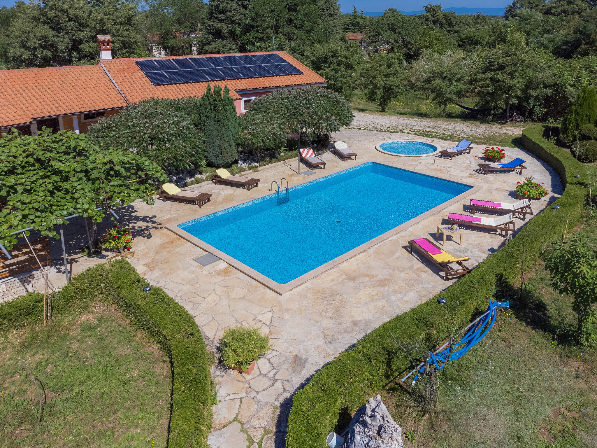 Foto 1 - Casa de 7 habitaciones en Žminj con piscina privada y vistas al mar