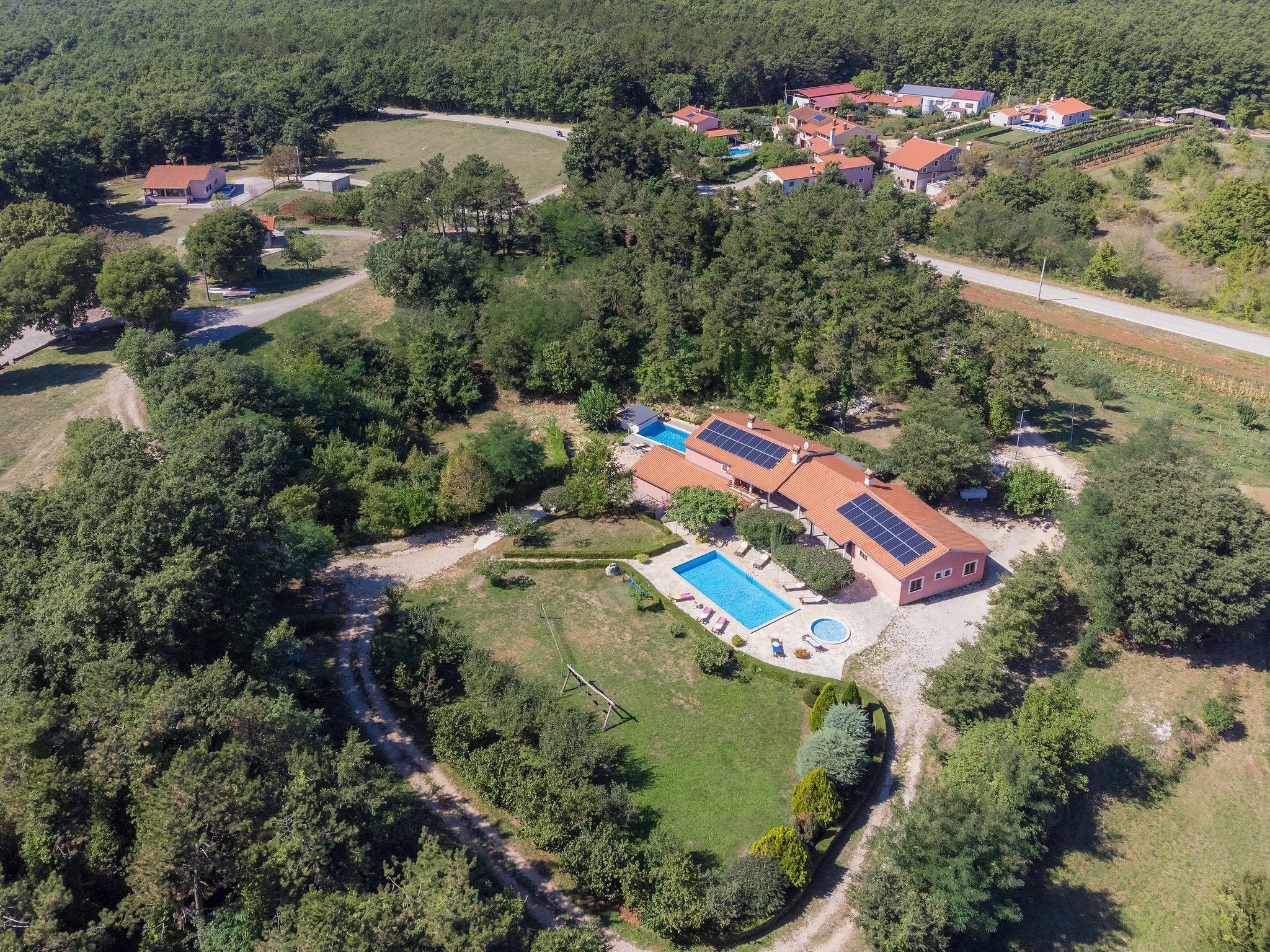 Foto 52 - Casa de 7 quartos em Žminj com piscina privada e vistas do mar